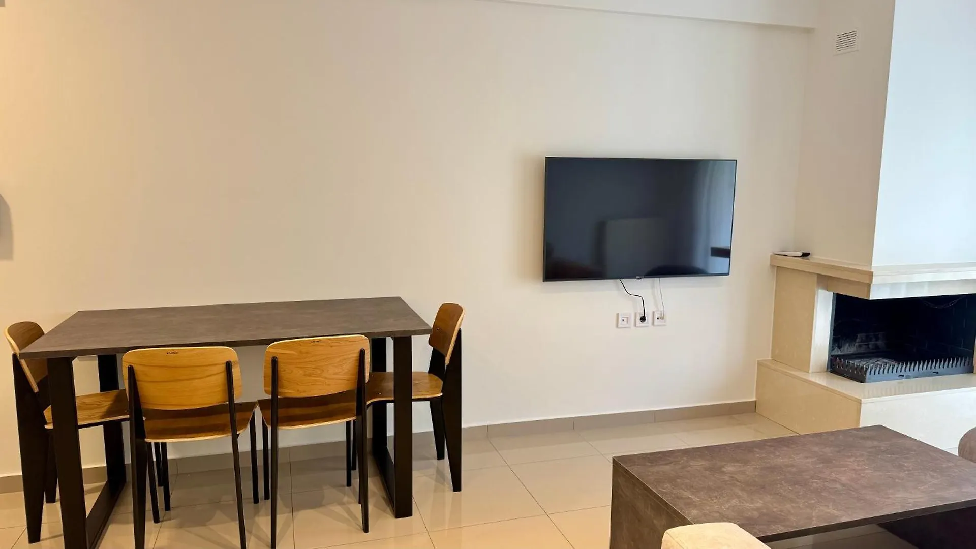 Icon Apartments Thessaloníki 0*,